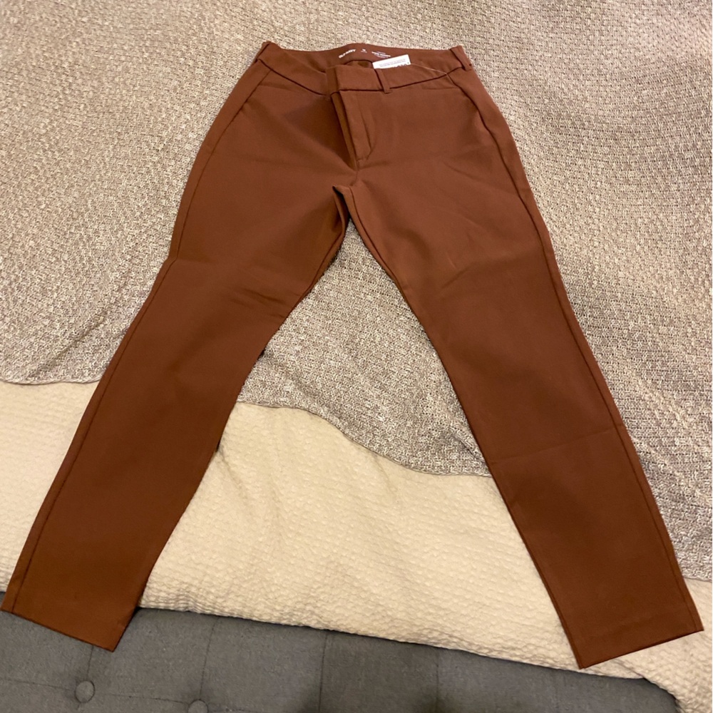 Old Navy Pixie Skinny Pant in 12 Petite